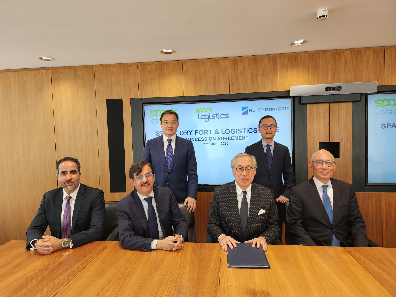 Concession agreement signing